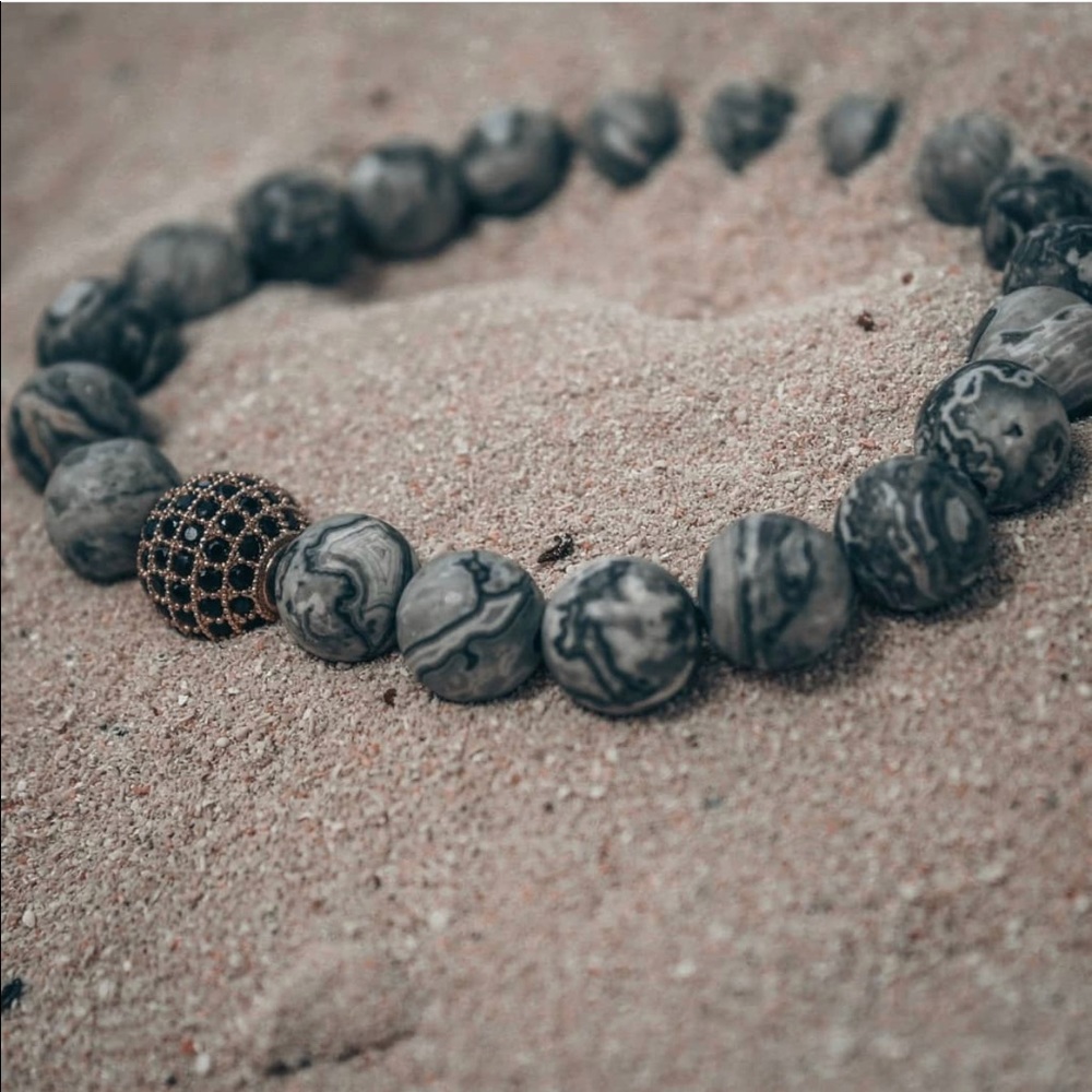 Grey tiger eye unisex bracelet